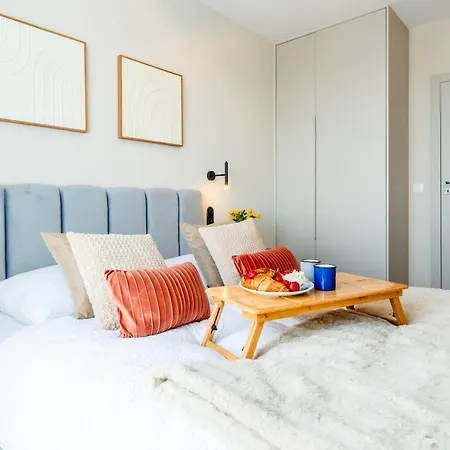 Apartamentysnu, Przy Bulwarach 40 * 拉多姆